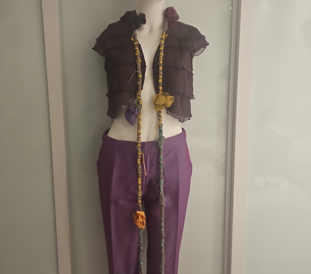 Elegant Purple Pant  With Dark Purple Best & Unique Accesory
